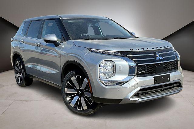 new 2026 Mitsubishi Outlander car, priced at $34,680