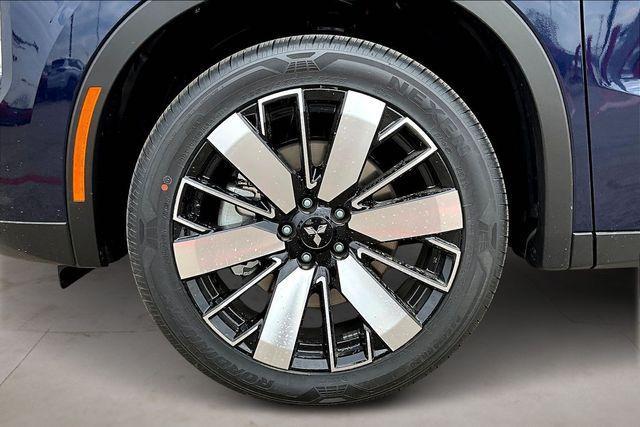 new 2026 Mitsubishi Outlander car, priced at $34,680