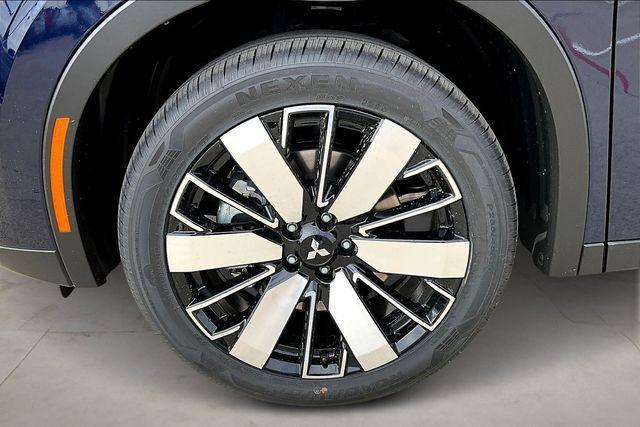 new 2026 Mitsubishi Outlander car, priced at $32,880