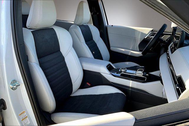 new 2026 Mitsubishi Outlander car, priced at $36,675