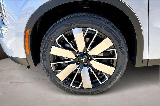 new 2026 Mitsubishi Outlander car, priced at $36,675