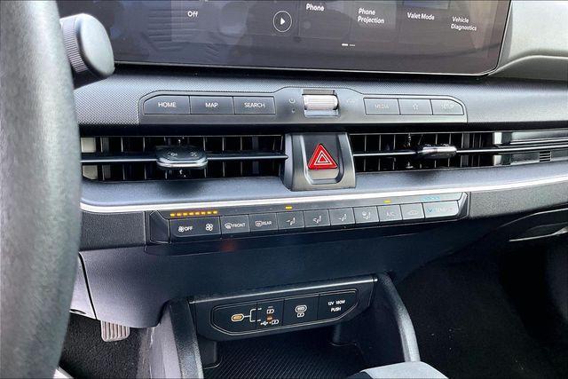 used 2025 Kia K4 car