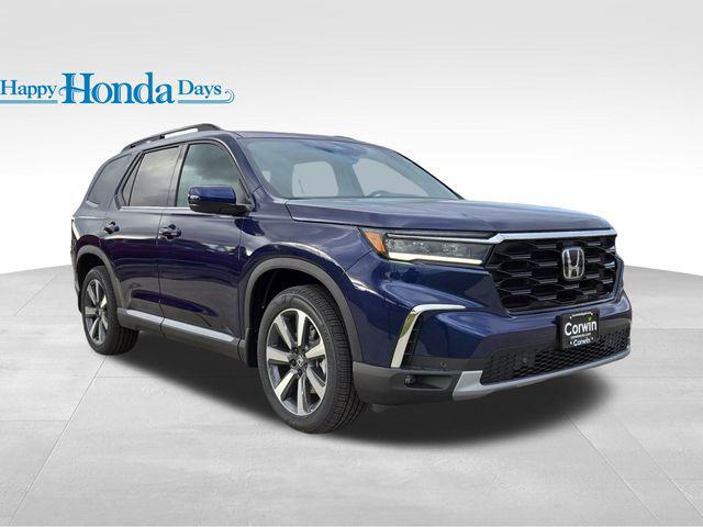 new 2025 Honda Pilot car, priced at $49,595