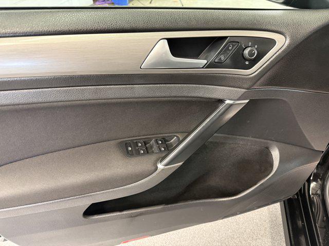 used 2017 Volkswagen Golf SportWagen car, priced at $12,490