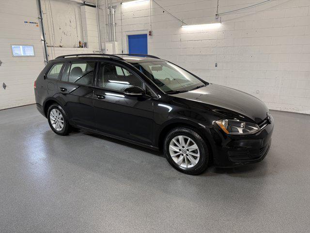 used 2017 Volkswagen Golf SportWagen car, priced at $12,490