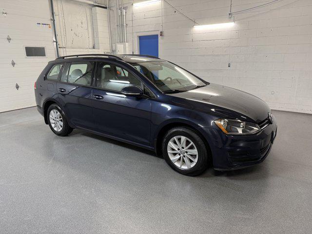used 2017 Volkswagen Golf SportWagen car, priced at $11,490