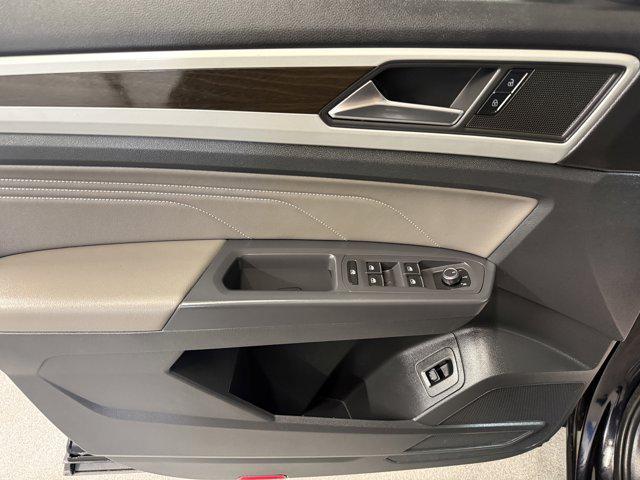 used 2021 Volkswagen Atlas car, priced at $18,990