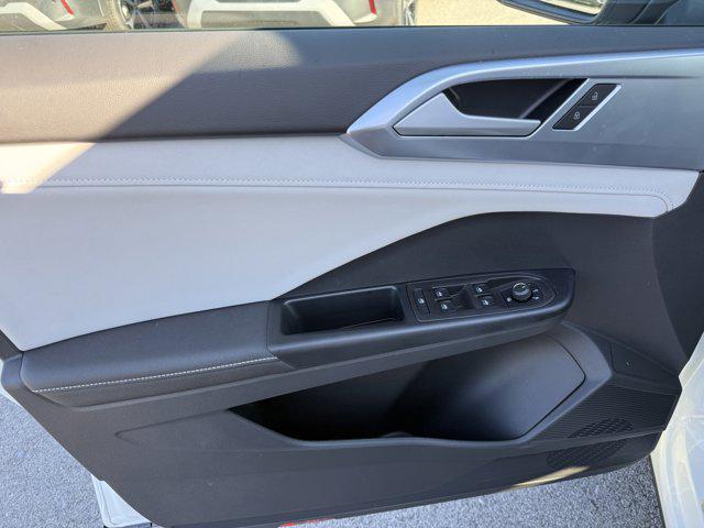 new 2025 Volkswagen Taos car, priced at $33,432