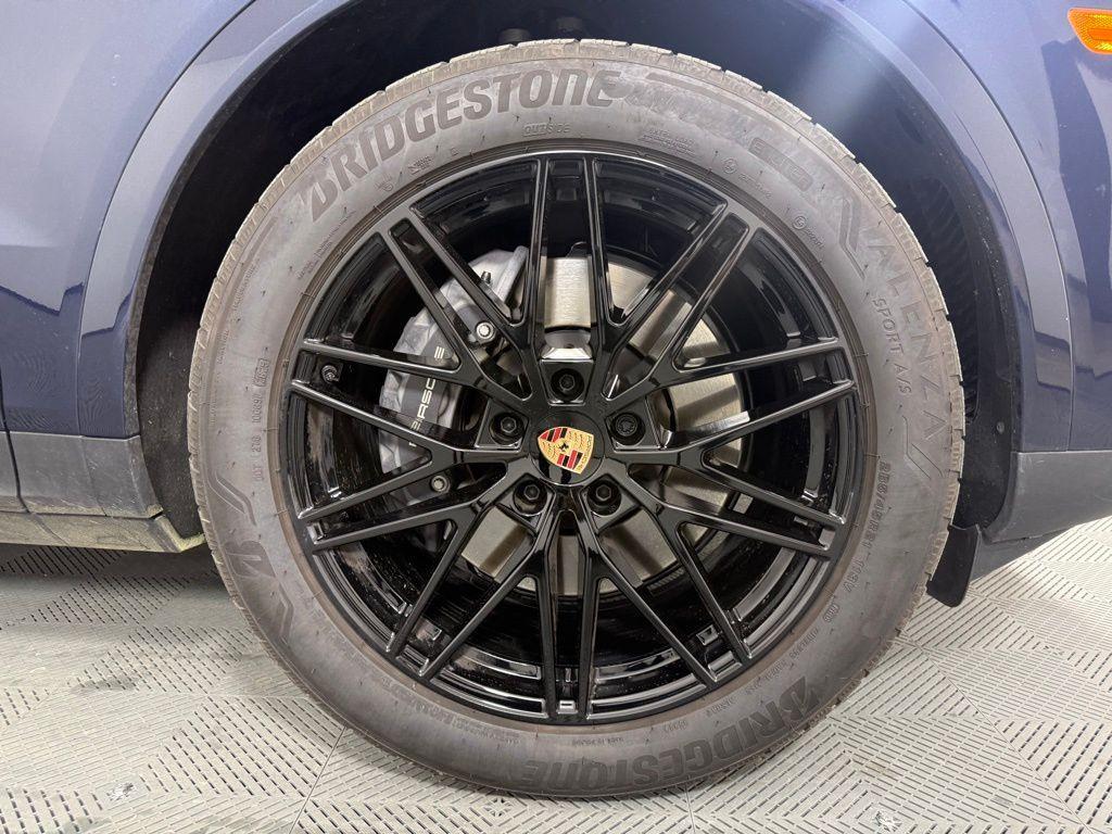 used 2026 Porsche Cayenne car, priced at $97,025