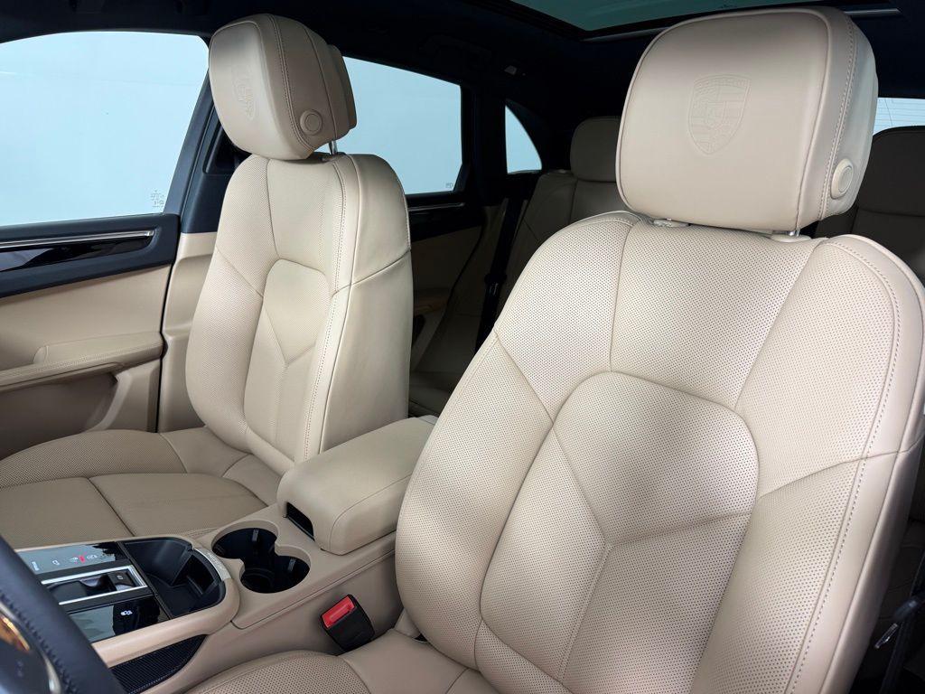 new 2026 Porsche Macan car, priced at $76,850