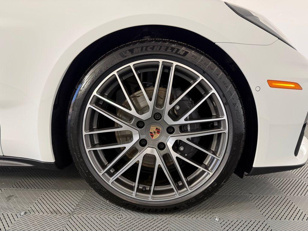 new 2026 Porsche Panamera car, priced at $138,890