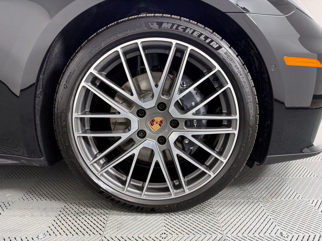 new 2026 Porsche Panamera car, priced at $139,770