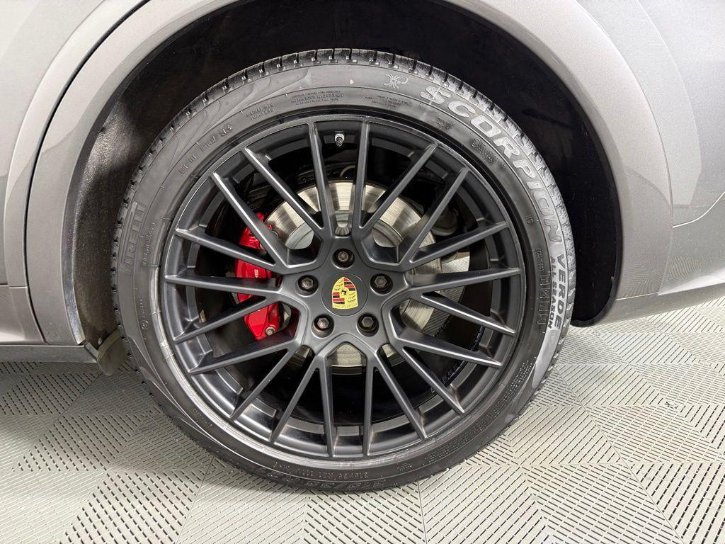 used 2021 Porsche Cayenne car, priced at $69,025