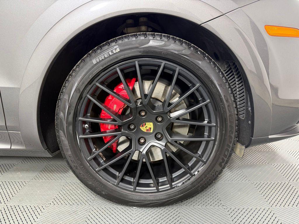 used 2021 Porsche Cayenne car, priced at $69,025