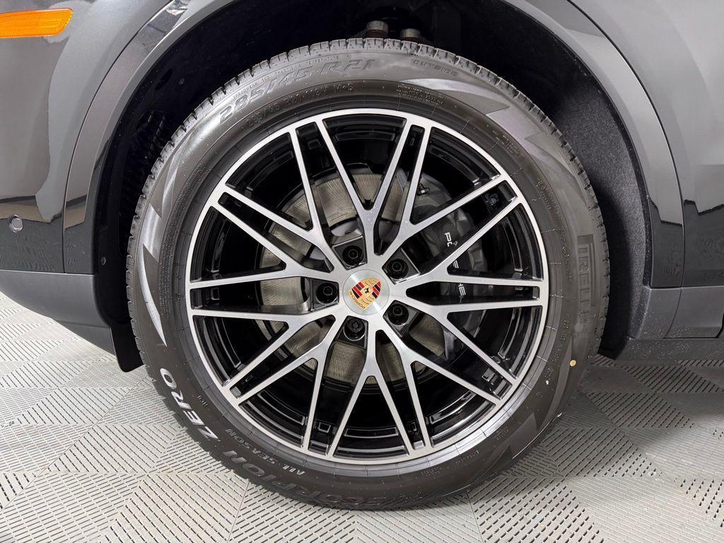 new 2026 Porsche Cayenne car, priced at $101,930