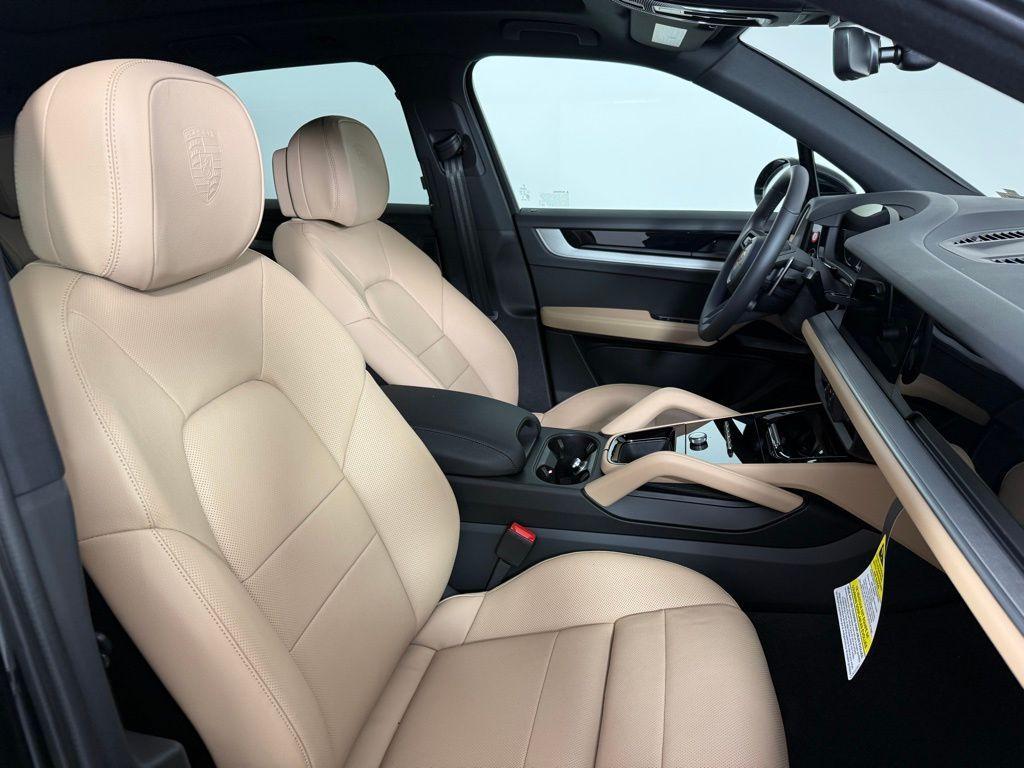 new 2026 Porsche Cayenne car, priced at $101,930