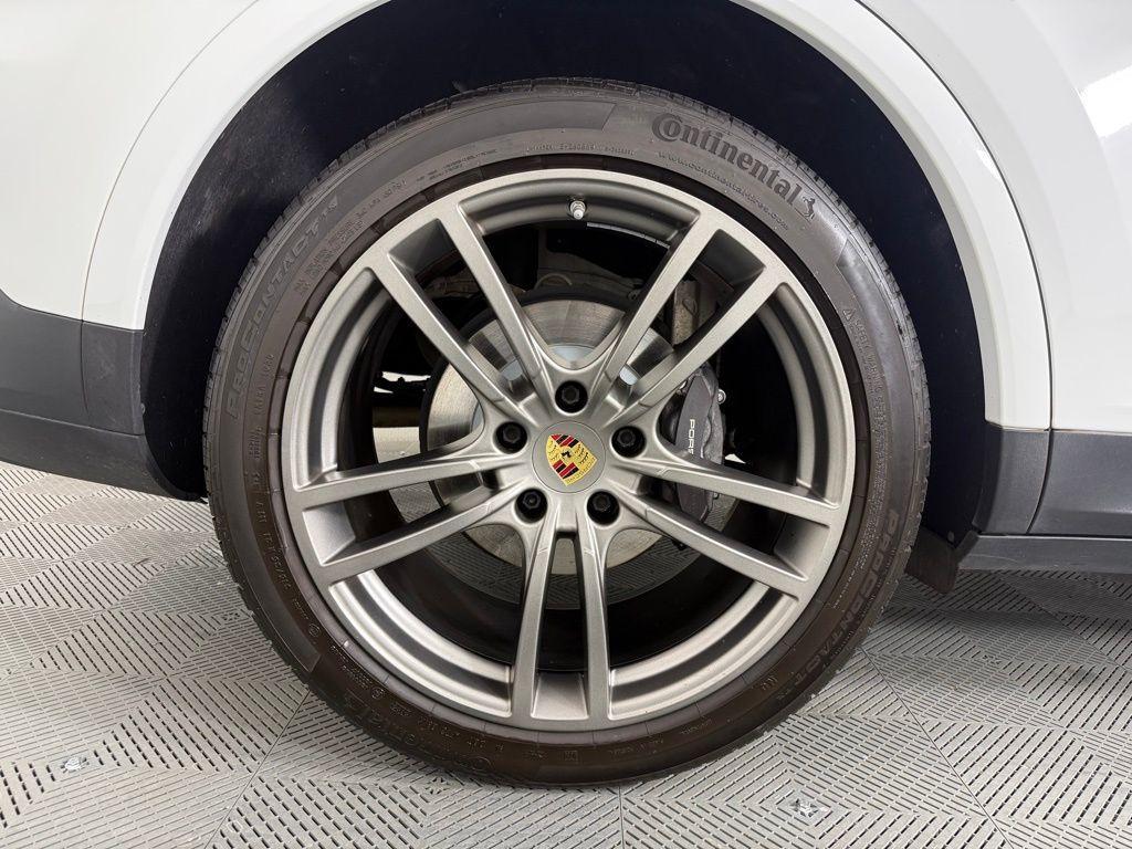used 2023 Porsche Cayenne car, priced at $62,495