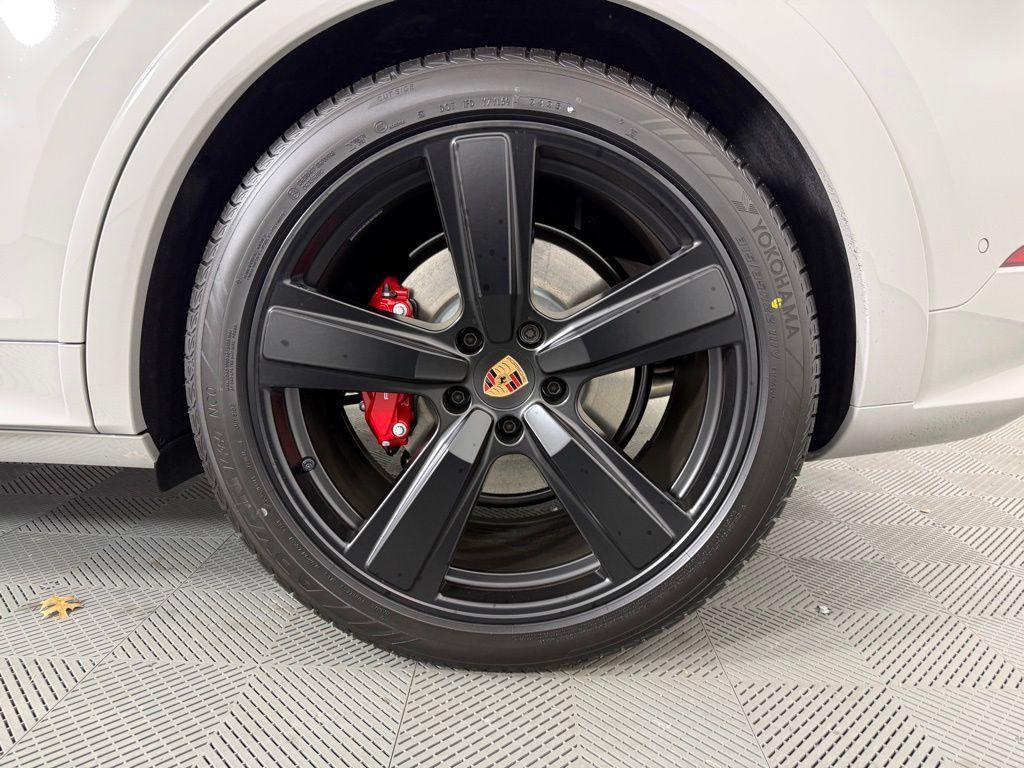new 2026 Porsche Cayenne car, priced at $178,670