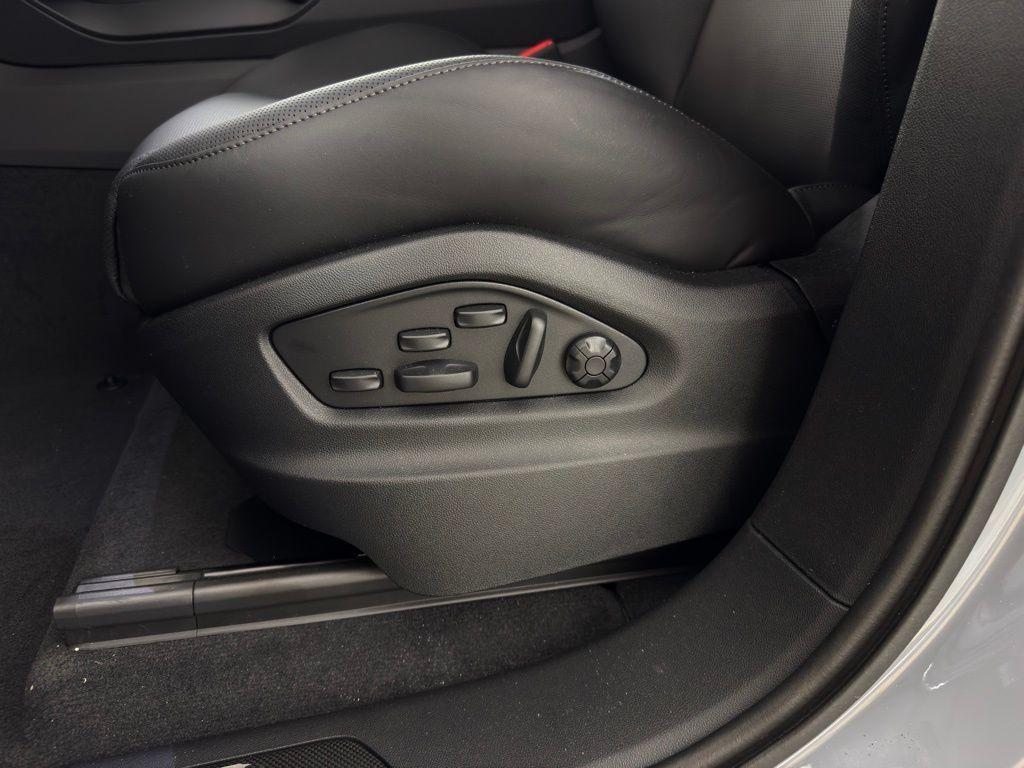 new 2026 Porsche Cayenne car, priced at $165,730