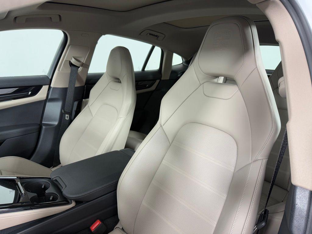 new 2026 Porsche Panamera car, priced at $134,670