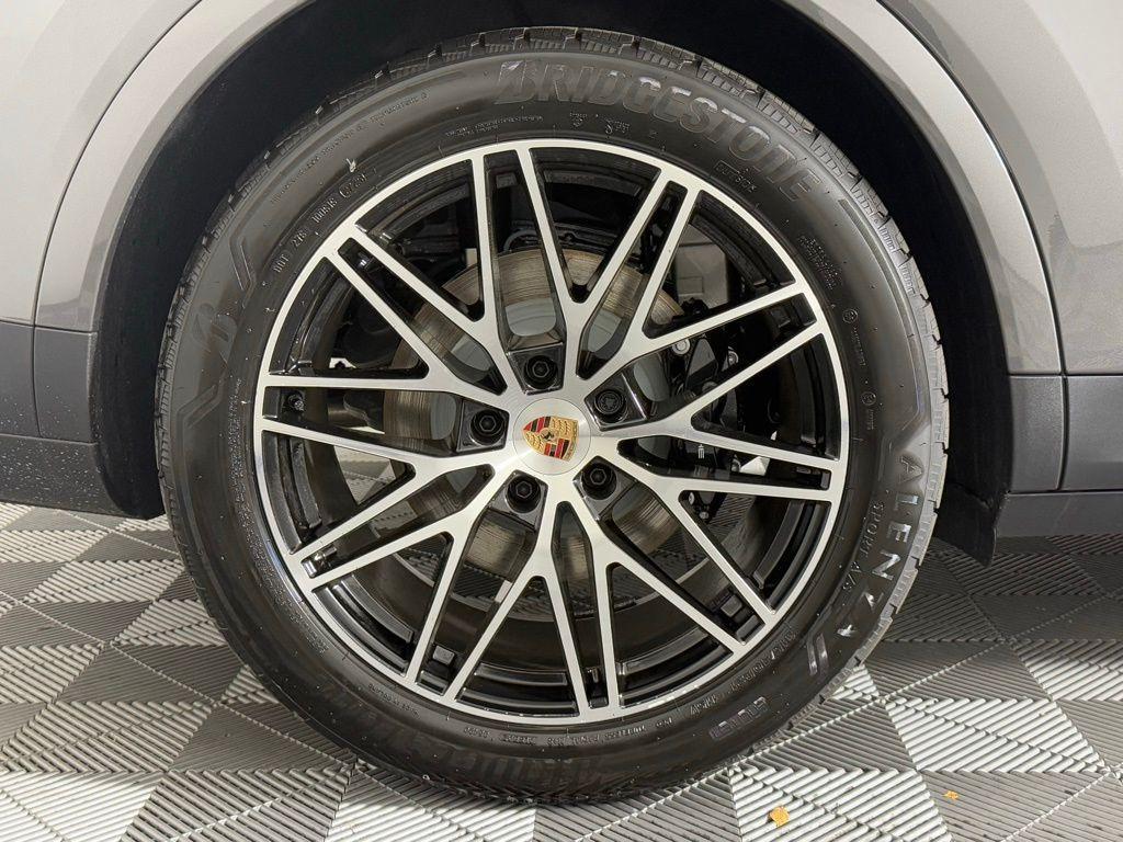 new 2026 Porsche Cayenne car, priced at $124,620