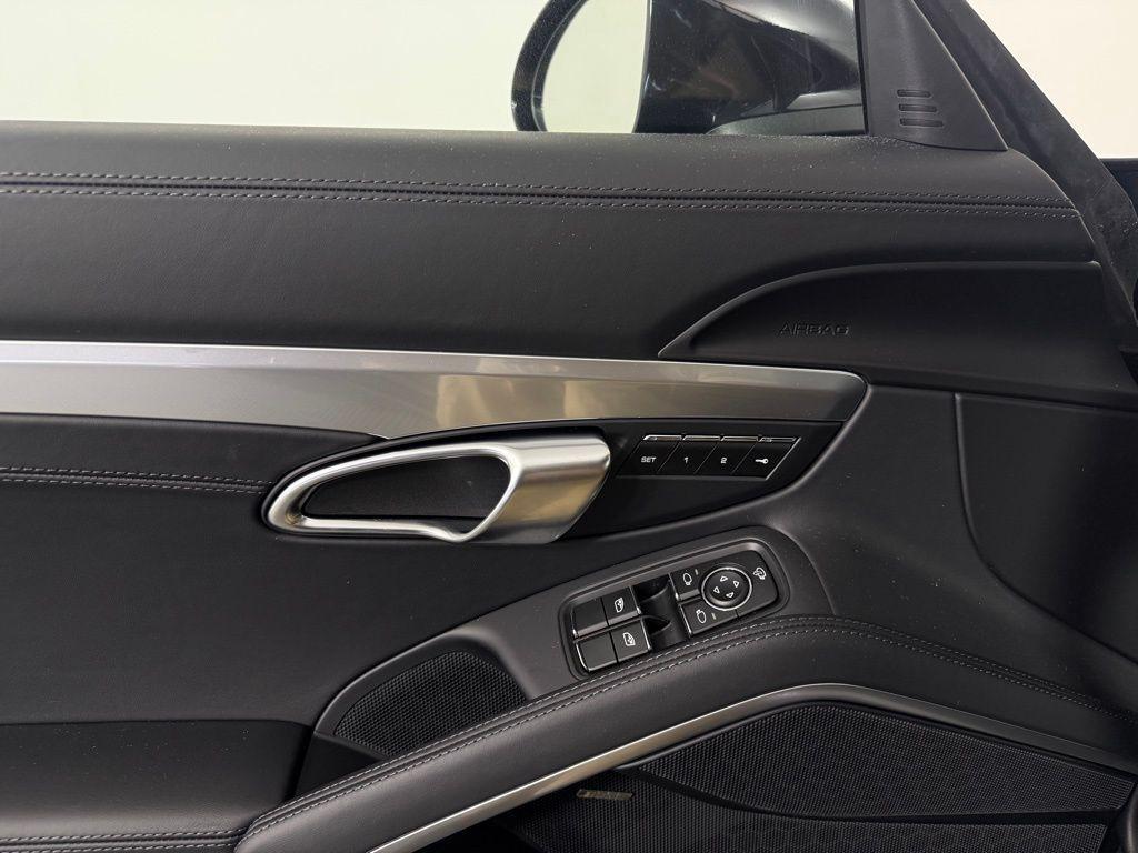 new 2025 Porsche 718 Boxster car, priced at $100,085