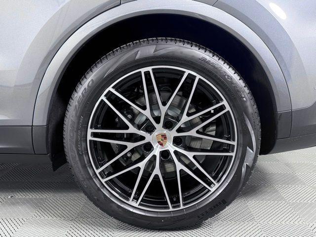 new 2026 Porsche Cayenne car, priced at $107,060