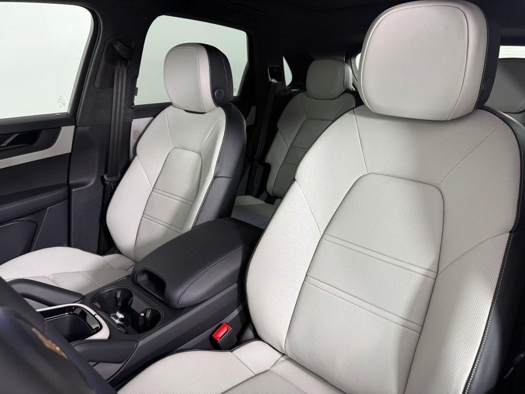 new 2026 Porsche Cayenne car, priced at $149,880