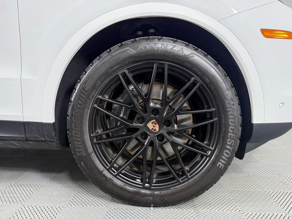 used 2026 Porsche Cayenne car, priced at $107,995