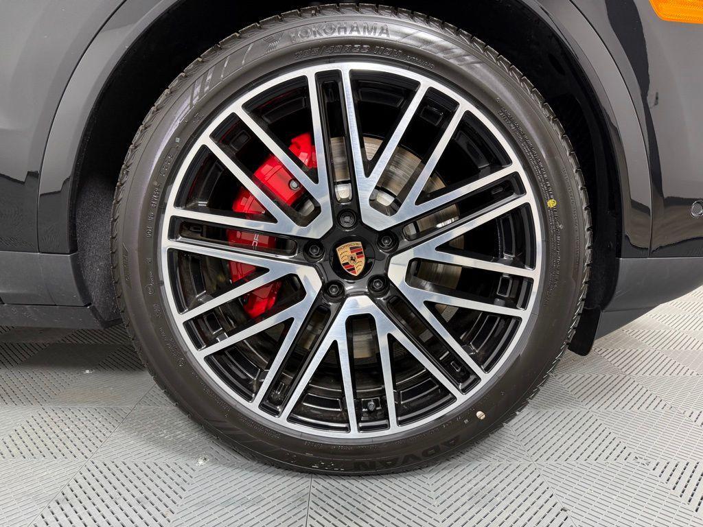 new 2026 Porsche Cayenne car, priced at $138,910