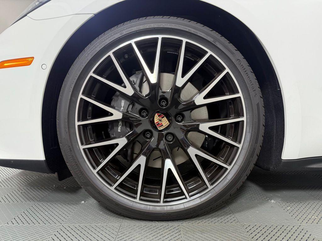 new 2025 Porsche Panamera car, priced at $131,505