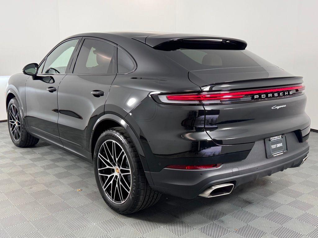 new 2026 Porsche Cayenne car, priced at $110,650
