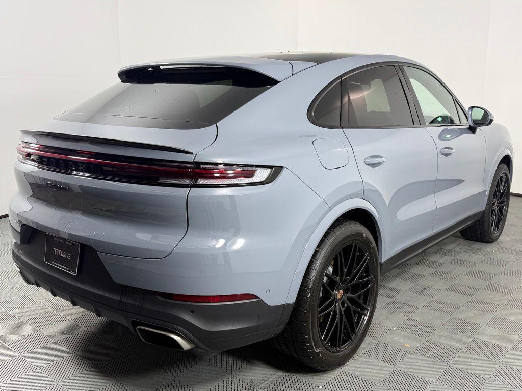 used 2025 Porsche Cayenne car, priced at $92,525