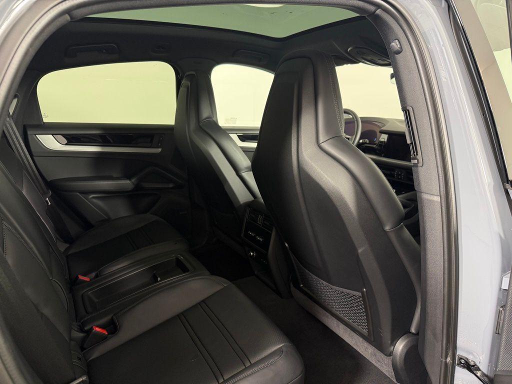 used 2025 Porsche Cayenne car, priced at $92,525