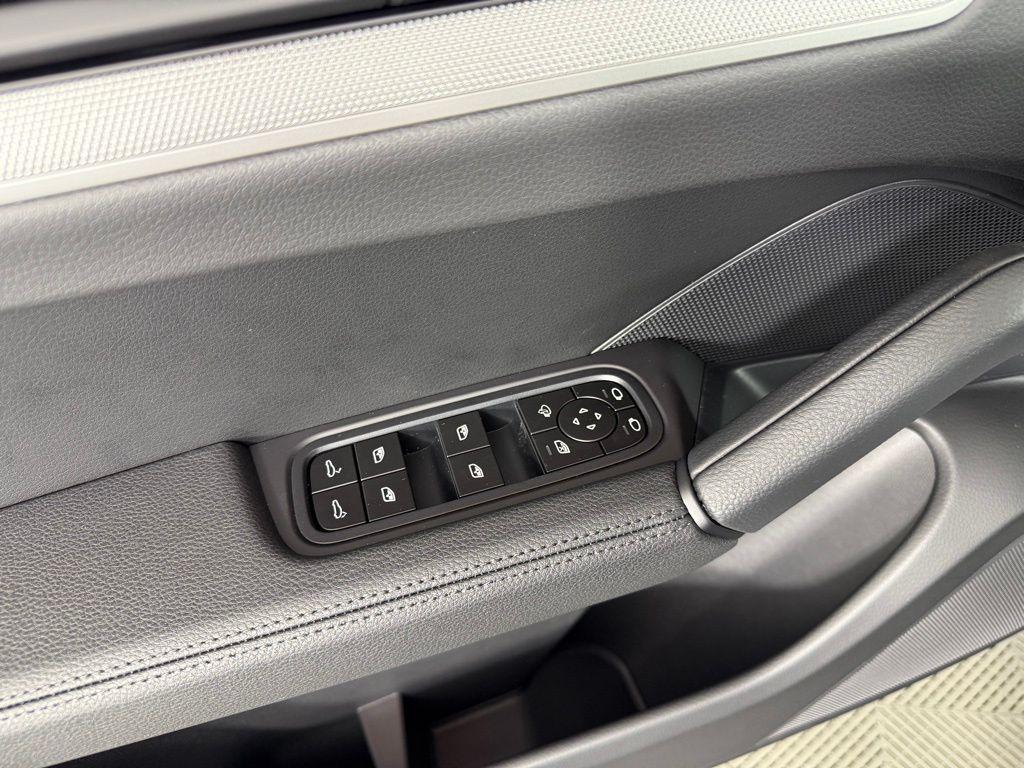 new 2026 Porsche Cayenne car, priced at $106,050