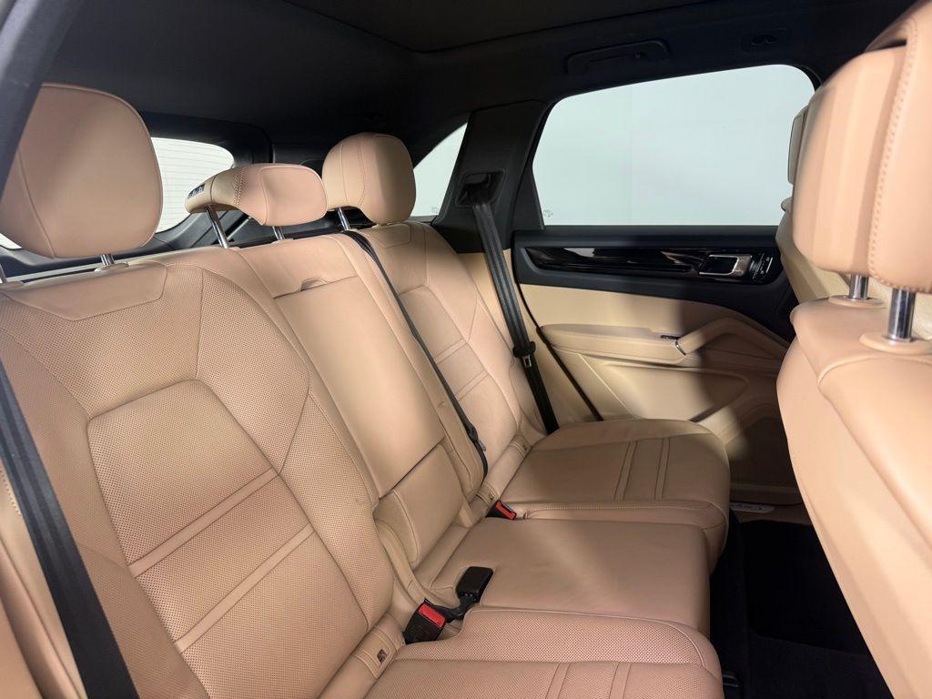 used 2020 Porsche Cayenne car, priced at $31,595
