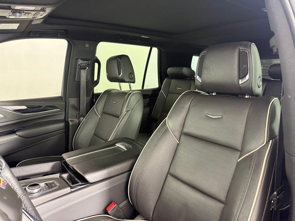 used 2021 Cadillac Escalade car, priced at $58,995
