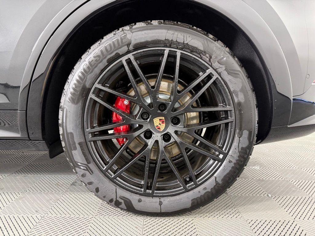 new 2026 Porsche Cayenne car, priced at $155,340