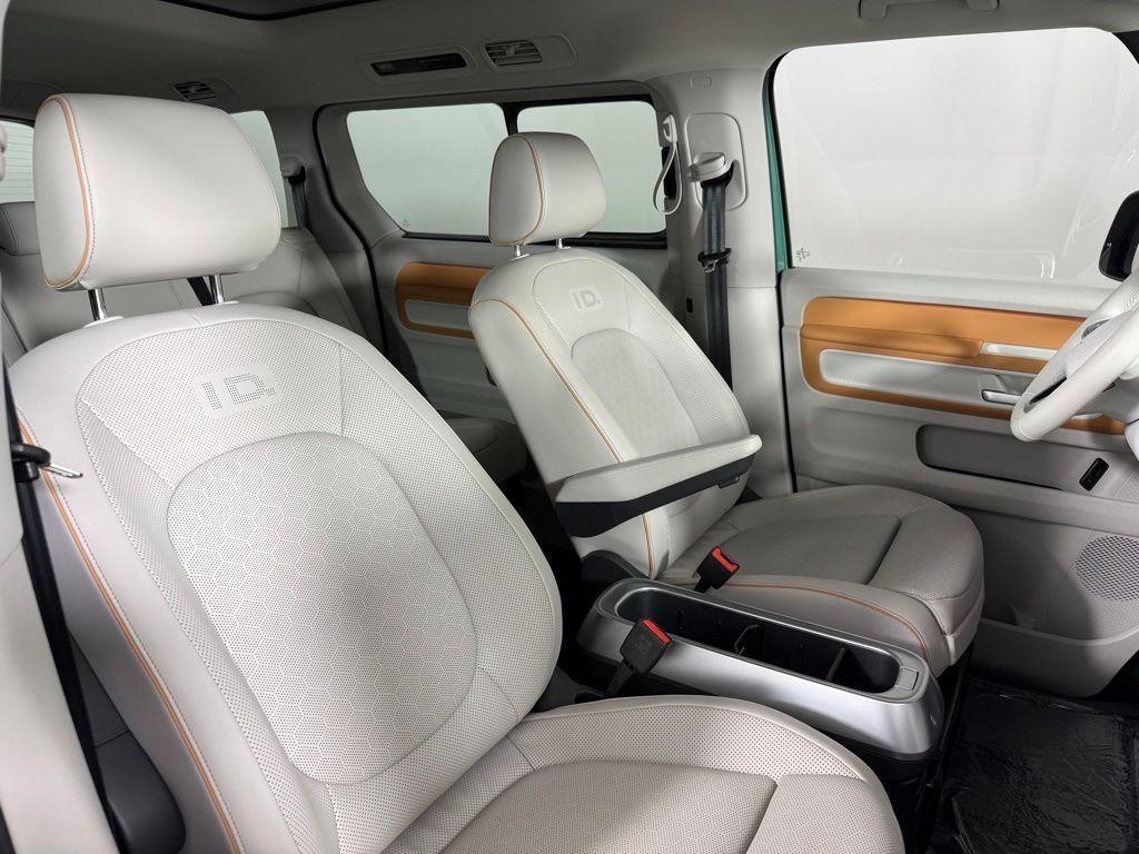used 2025 Volkswagen ID. Buzz car, priced at $52,995
