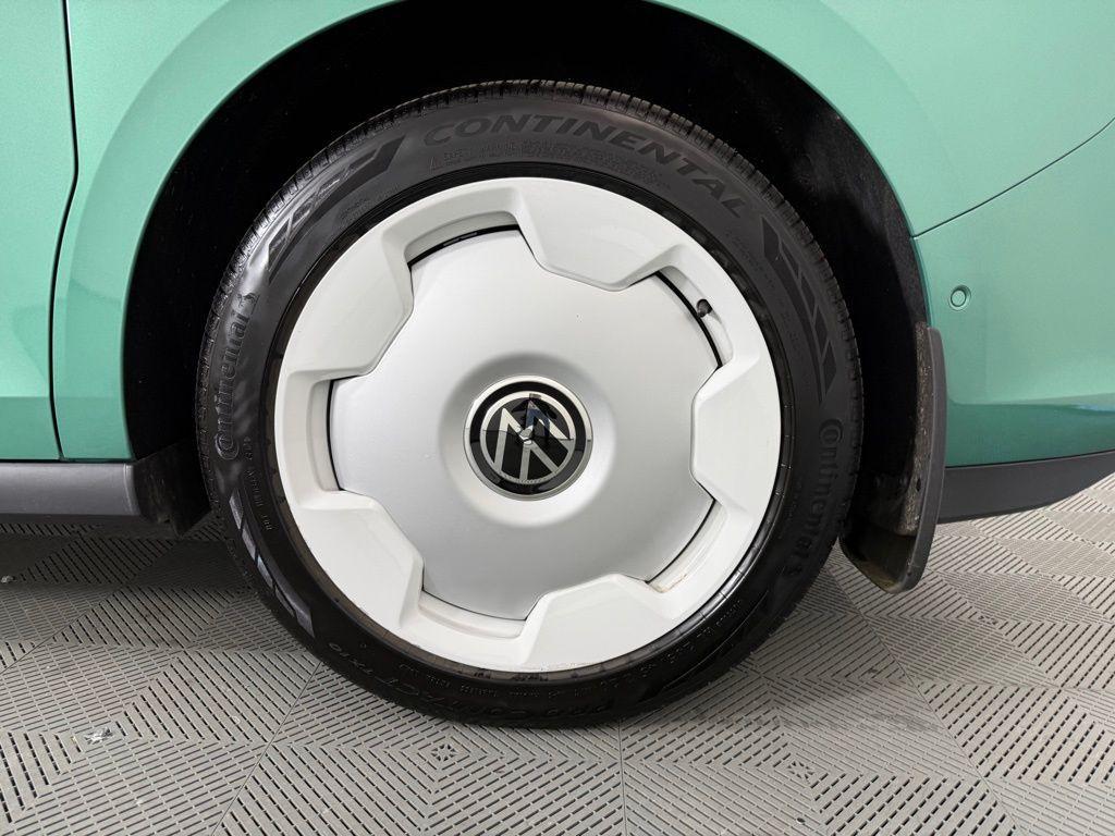 used 2025 Volkswagen ID. Buzz car, priced at $52,995