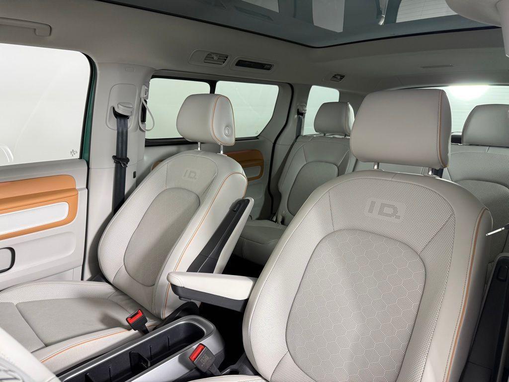 used 2025 Volkswagen ID. Buzz car, priced at $52,995