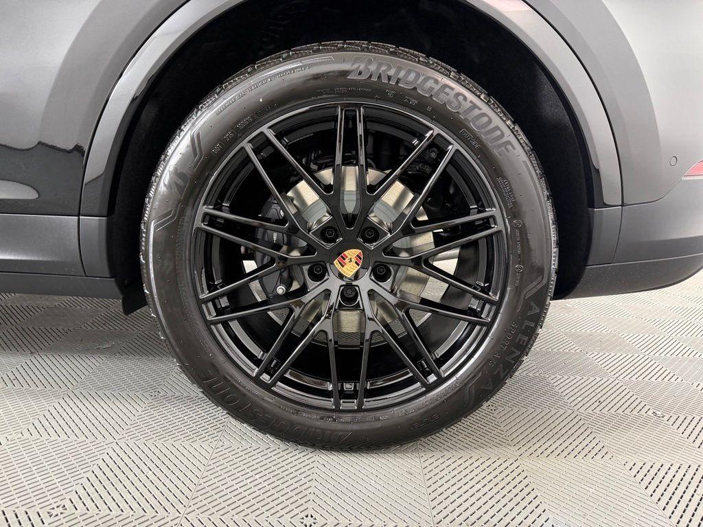 new 2026 Porsche Cayenne car, priced at $111,940