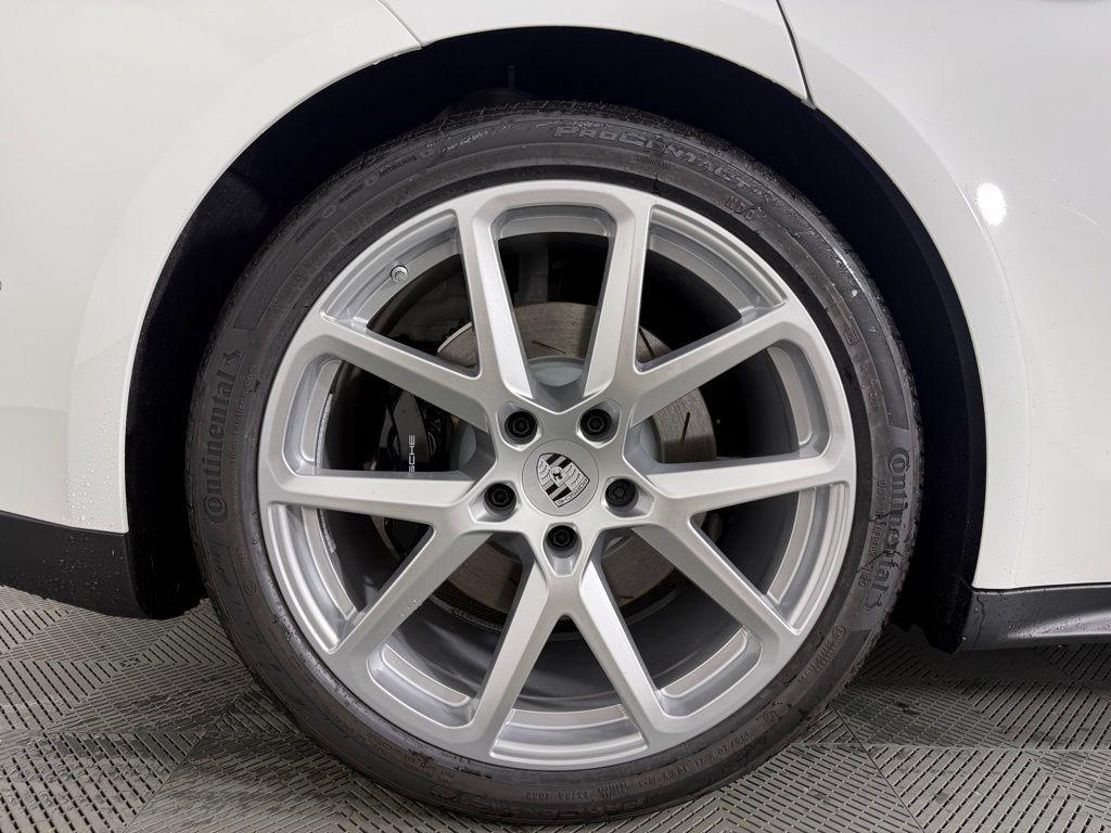 new 2026 Porsche Panamera car, priced at $141,710