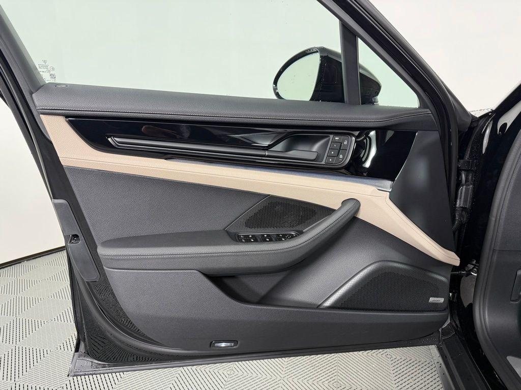 new 2026 Porsche Panamera car, priced at $129,990