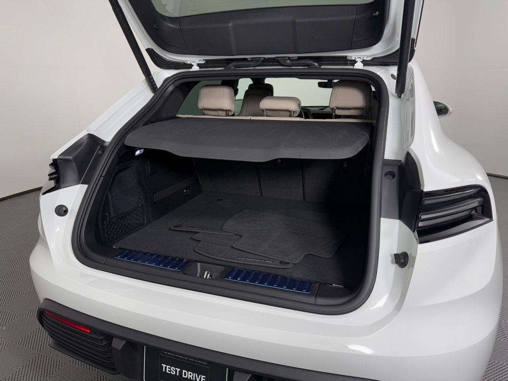 used 2025 Porsche Macan car, priced at $68,995