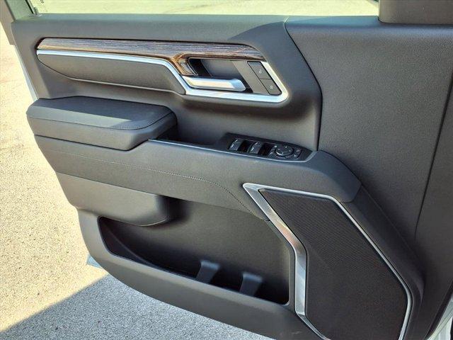 new 2026 GMC Sierra 2500 car, priced at $63,080