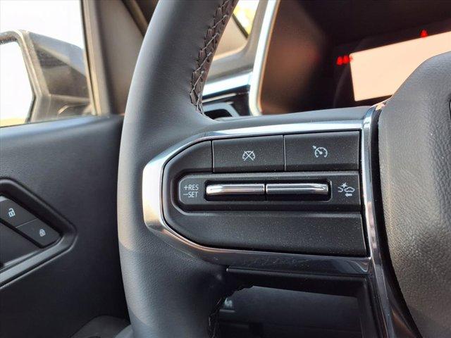 new 2026 GMC Canyon car, priced at $43,901