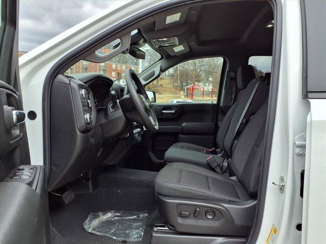 new 2026 GMC Sierra 1500 car, priced at $41,295