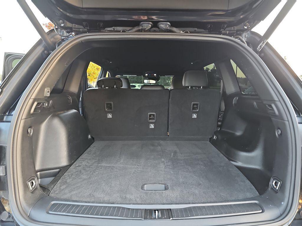 used 2022 Jeep Grand Cherokee car, priced at $30,000