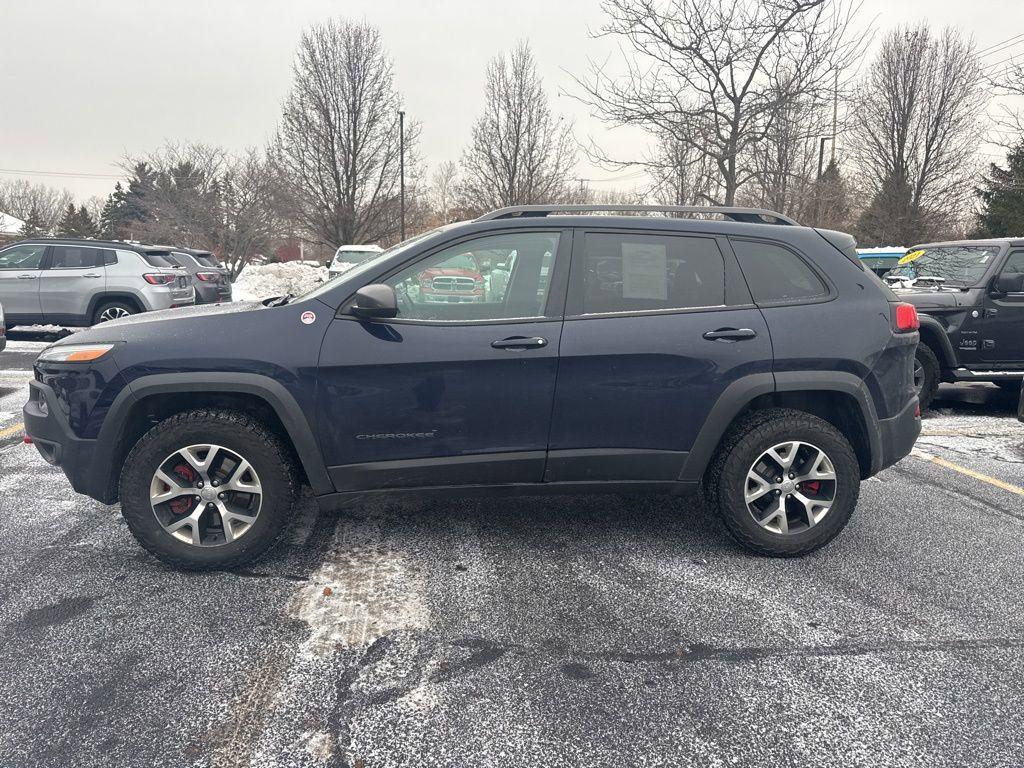 used 2016 Jeep Cherokee car, priced at $16,000